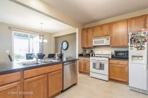 548 Legend Ln #548, Mchenry, IL 60050 photo 13