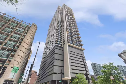 235 W Van Buren St #1722, Chicago, IL 60607