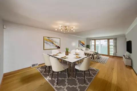 943 E 84th Pl, Chicago, IL 60619 photo 3