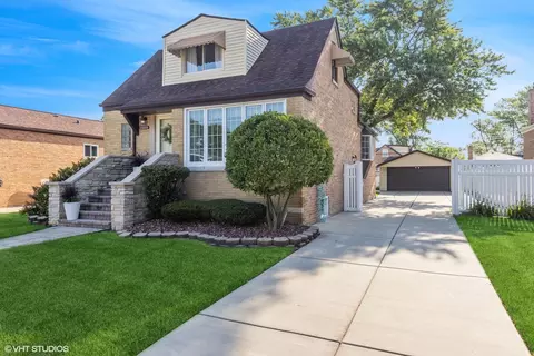 10809 S Kilbourn Ave, Oak Lawn, IL 60453