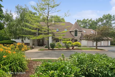 144 Highland Rd, Inverness, IL 60067