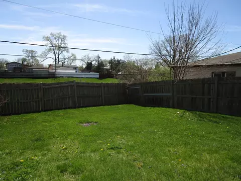 41 W Rozanne Dr, Addison, IL 60101 photo 30