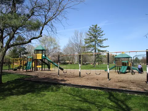 41 W Rozanne Dr, Addison, IL 60101 photo 34