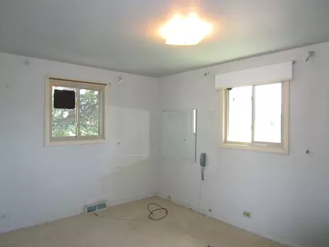 41 W Rozanne Dr, Addison, IL 60101 photo 12