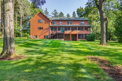 22481 W Wooded Ridge Dr, Lake Zurich, IL 60047