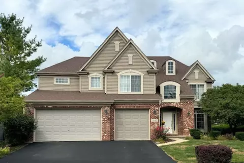 38 W412 Mcquire Pl, Geneva, IL 60134