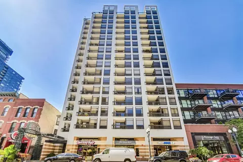 1212 N Wells St #801, Chicago, IL 60610