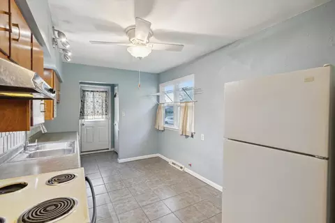 1417 Winter Dr, Freeport, IL 61032 photo 7