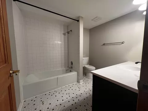114 E Bailey Rd #M, Naperville, IL 60565 photo 14