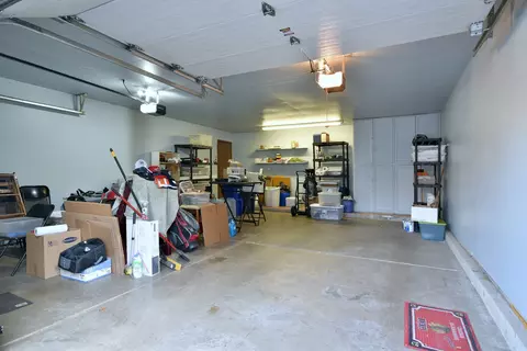 Exterior - 1912 Gresham Cir #A, Wheaton, IL 60189 photo 3 of 6