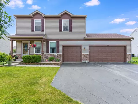 615 E Garfield St, Waterman, IL 60556