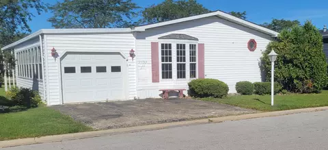 25746 Merion Dr #17, Monee, IL 60449