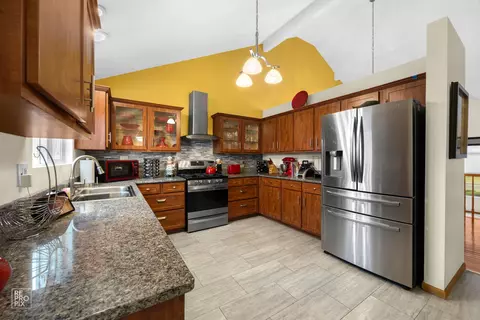 422 Central Ave, Matteson, IL 60443 photo 7