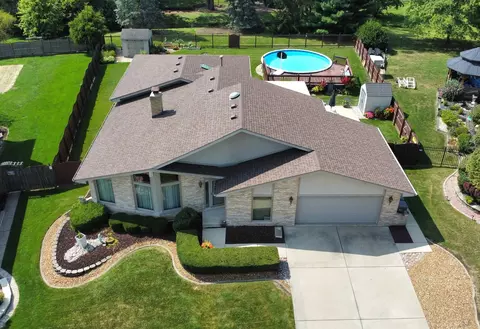11671 Valley Brook Dr, Orland Park, IL 60467