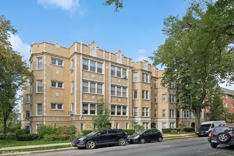 814 Washington Blvd #1, Oak Park, IL 60302