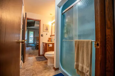 Bath - 15638 E Timberlane Dr, Davis Junction, IL 61020 photo 1 of 6