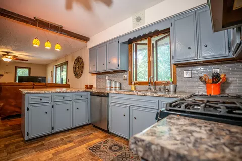 Kitchen - 15638 E Timberlane Dr, Davis Junction, IL 61020 photo 3 of 6