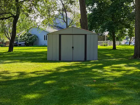 Exterior - 15638 E Timberlane Dr, Davis Junction, IL 61020 photo 17 of 17