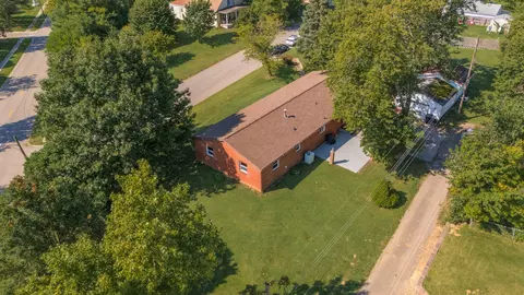 101 Tanner Dr, Bloomington, IL 61701 photo 32