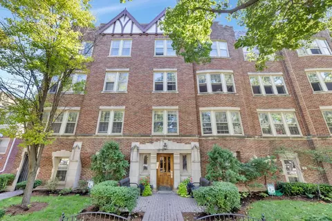 336 S Maple Ave #2B, Oak Park, IL 60302