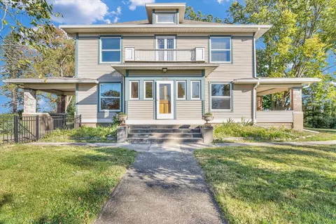 104 W 4th St, Homer, IL 61849