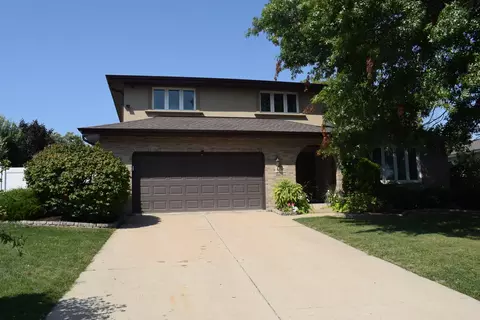 8850 W 98th Pl, Palos Hills, IL 60465
