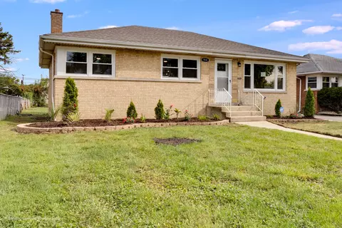 914 E 162nd Pl, South Holland, IL 60473