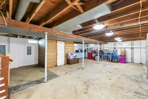 Other - 205 Hickory Dr, Roberts, IL 60962 photo 6 of 11