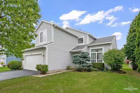 1928 Nutmeg Ln, Naperville, IL 60565