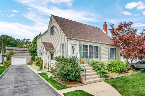 15926 School St, South Holland, IL 60473