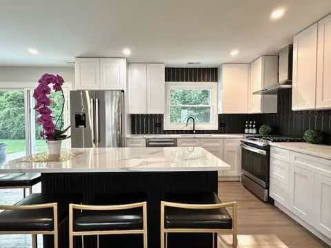 906 Revere Rd, Glenview, IL 60025 photo 3