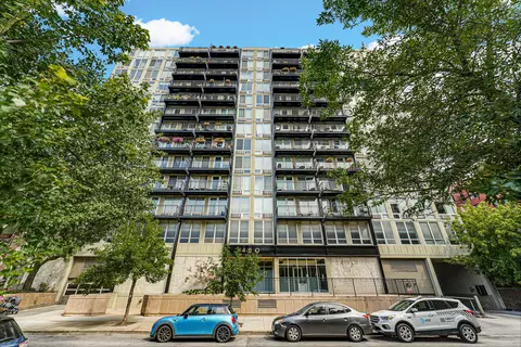 450 W Briar Pl #11F, Chicago, IL 60657