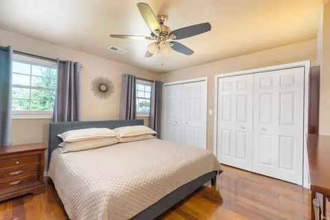 Bedroom - 1928 12th St, Peru, IL 61354 photo 1 of 5