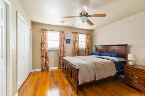 Bedroom - 1928 12th St, Peru, IL 61354 photo 5 of 5