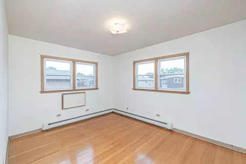 680 Beau Ct, Des Plaines, IL 60016 photo 32