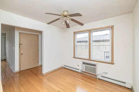 680 Beau Ct, Des Plaines, IL 60016 photo 26
