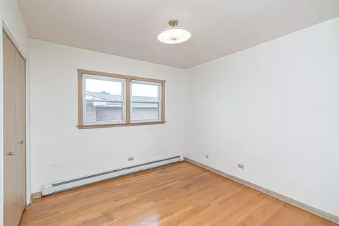 680 Beau Ct, Des Plaines, IL 60016 photo 31