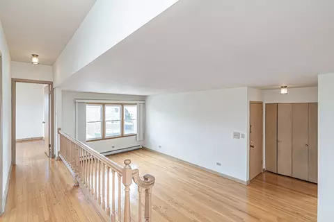 680 Beau Ct, Des Plaines, IL 60016 photo 30