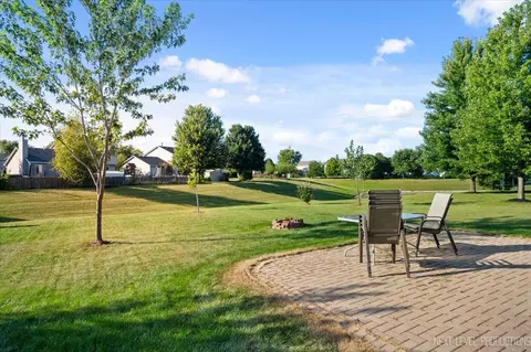 4013 Hoffman St, Plano, IL 60545 photo 3