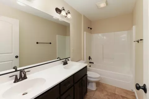 Bath - 1707 Flagstone Dr, Normal, IL 61761 photo 3 of 4