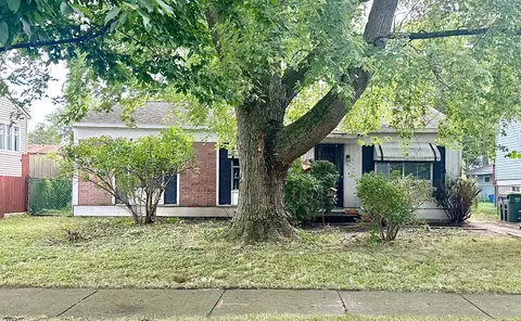 619 Parkside Ave, West Chicago, IL 60185
