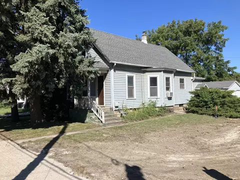 2736 139th St, Blue Island, IL 60406