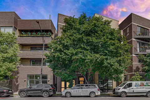 2818 W Chicago Ave #4, Chicago, IL 60622