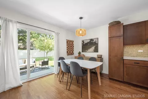 Dining - 1215 Windsor Dr, Wheaton, IL 60189 photo 2 of 2