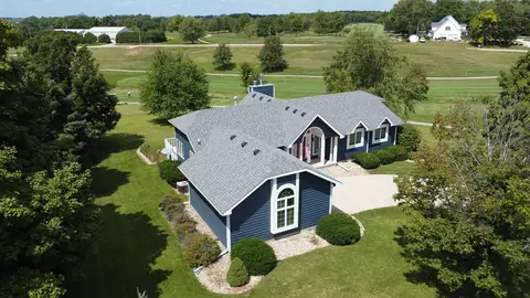 View/Area - 585 Fairway Dr, El Paso, IL 61738 photo 4 of 4
