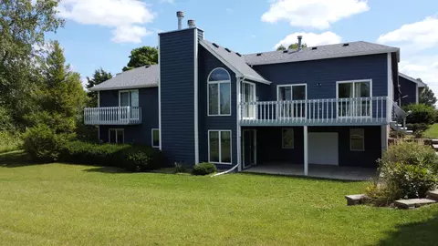 Exterior - 585 Fairway Dr, El Paso, IL 61738 photo 7 of 7