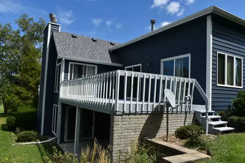 Exterior - 585 Fairway Dr, El Paso, IL 61738 photo 3 of 7
