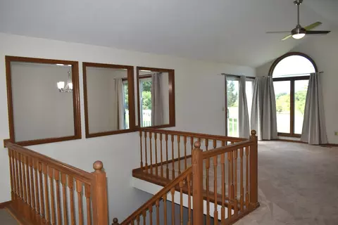 Living - 585 Fairway Dr, El Paso, IL 61738 photo 3 of 6