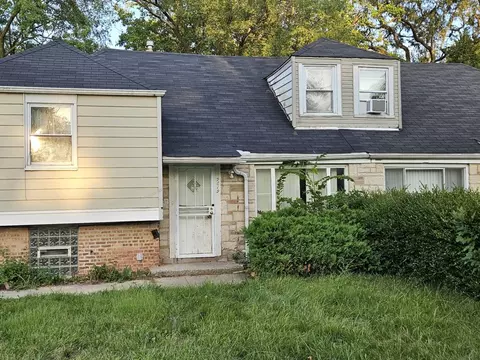 9619 S Merrion Ave, Chicago, IL 60617