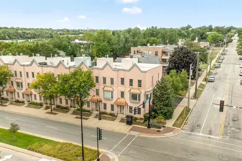 148 Kimball St, Elgin, IL 60120 photo 2